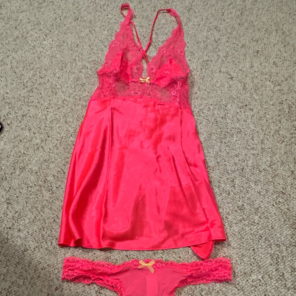 Victoria's Secret Pink Lace Lingerie Set